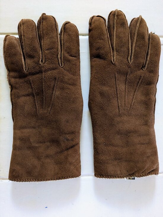 Gates Other - VTG Gates Sueded Lambskin Leather Gloves Men Sz M Brown Lined Winter Outdoor